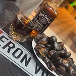 Eron * Velipojë