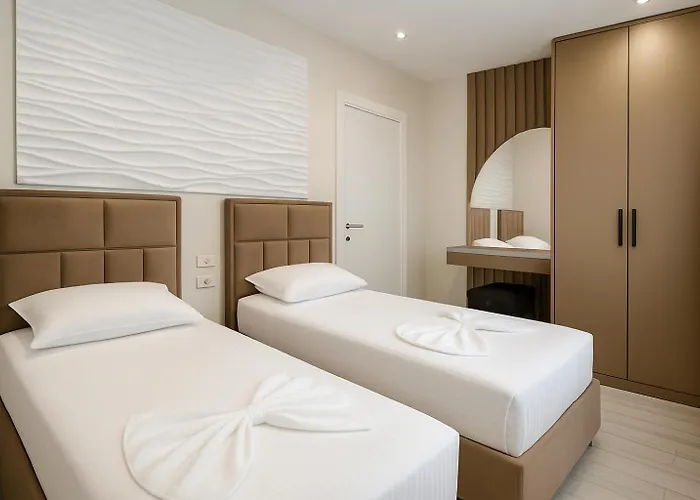 Eron Willa Velipojë