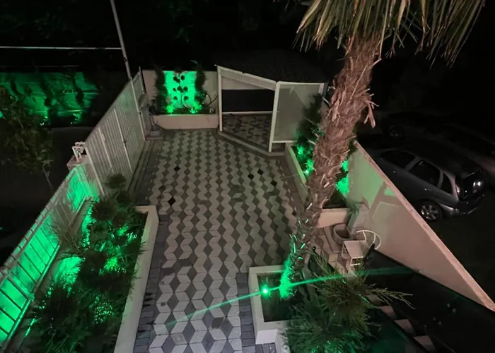 Willa Eron Velipojë